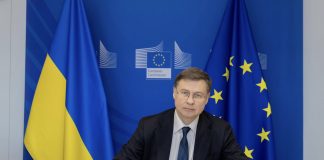 EU and Ukraine Seal €18.1 Billion Aid Deal Using Frozen Russian Assets