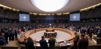 Trump's Ukraine Peace Plan: Territorial Concessions and NATO Exclusion Raise Questions