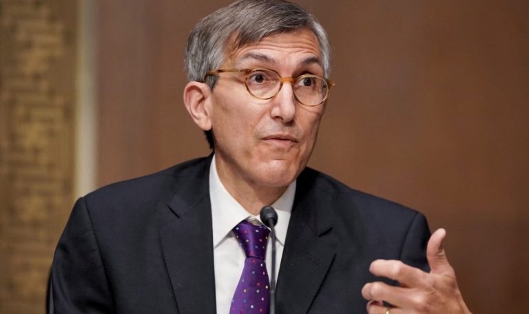 Dr. Peter Marks: Top FDA Vaccine Official Resigns Amid Kennedy’s “Misinformation and Lies” on Vaccines Dr. Peter Marks