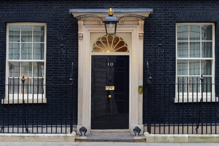 Starmer heads to Gulf as London moves to shore up new US-Iran ceasefire