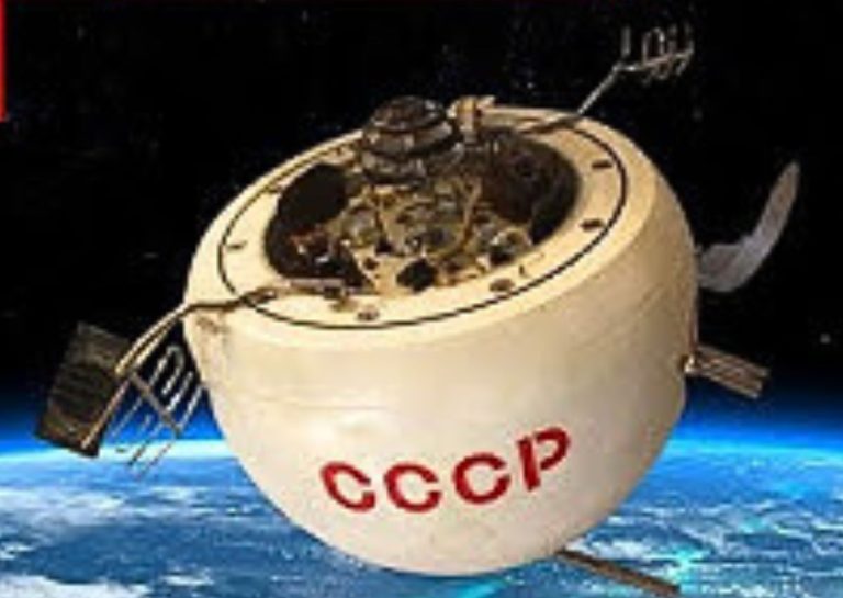 Soviet-Era Spacecraft "Kosmos-482" Crashes into Indian Ocean After 53 Years in Orbit