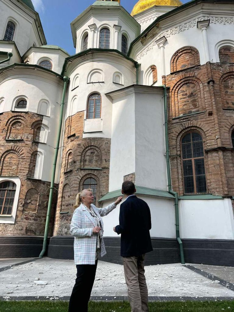 Putin’s Security Council Session: Rhetoric on “Traditional Values” Overshadows Strikes on Ukraine’s Cultural Heritage