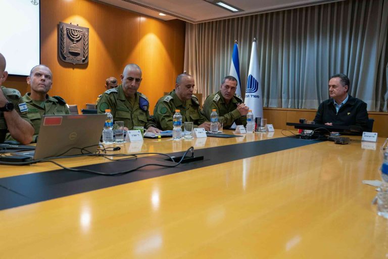 Israel to call up 60,000 reservists for Gaza City operation after Katz approves IDF plan Israel to call up 60,000 reservists for Gaza City operation after Katz approves IDF plan