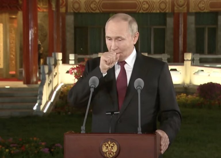 Kremlin insists on Moscow-only venue for talks as Europe weighs security guarantees and Ukraine reports fresh strikes Kremlin insists on Moscow-only venue for talks as Europe weighs security guarantees and Ukraine reports fresh strikes
