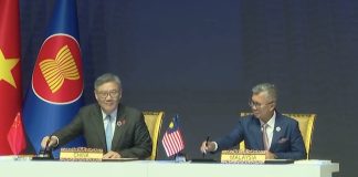 China seals upgraded ASEAN trade pact as Li Qiang casts Beijing as partner to counter US tariffs