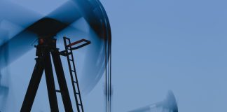 JP Morgan Warns Brent Could Fall Into $30s on Supply Glut by 2027