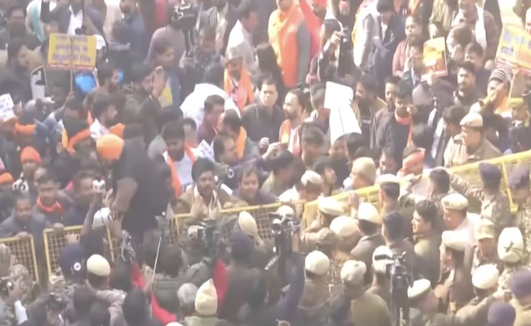 Hundreds rally in Indian capital over Bangladesh lynching case