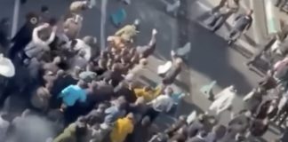 Iran protests widen as currency crisis deepens and deaths are reported Iran protests widen as currency crisis deepens and deaths are reported