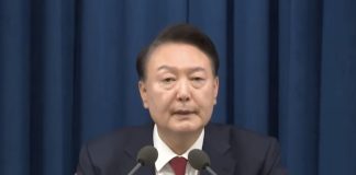 South Korean court renews arrest warrant for ex-president Yoon Suk Yeol South Korean court renews arrest warrant for ex-president Yoon Suk Yeol