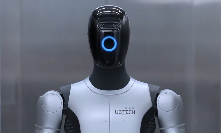 China moves humanoid robots from factory trials to border work
