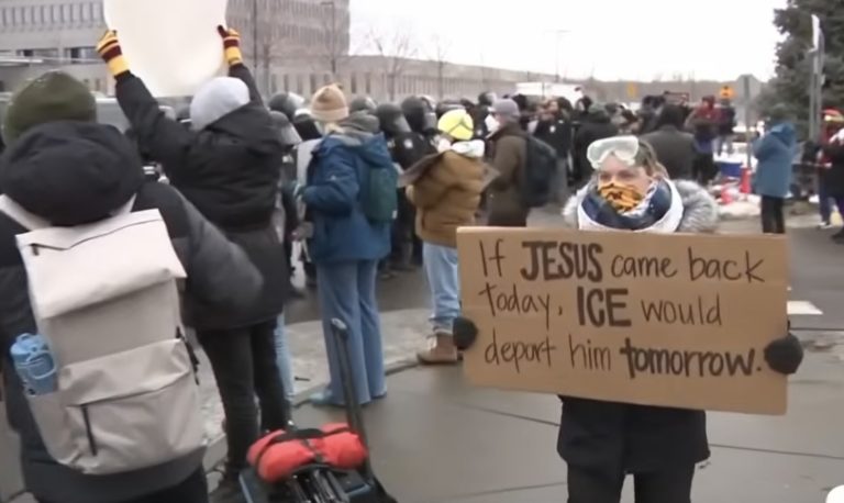 Pentagon places 1,500 troops on standby amid protests in Minnesota