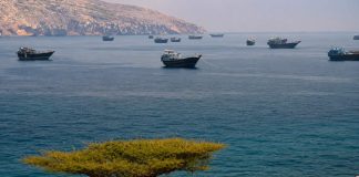 Hormuz Reopening Leaves Shipping Crisis Unresolved
