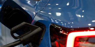 EU Prepares Hybrid-Car Tariffs as China Trade Pressure Reaches Leaders’ Table